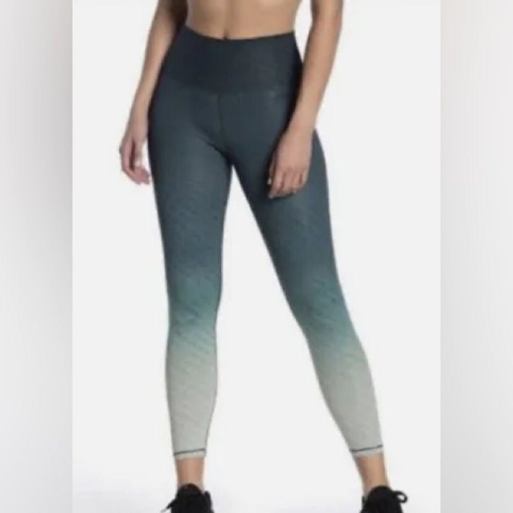 NWT AR-33 Leggings Alpha High Waist Hunter Green Fade Ombré Small Yoga‎ Running